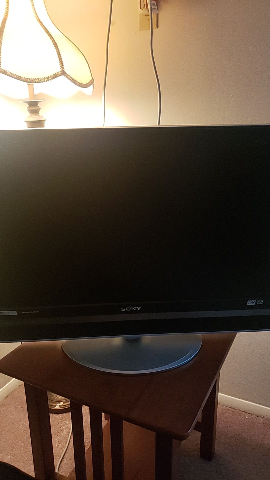 32 Inch Sony TV