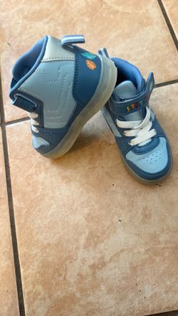 Baby shoes size 7 stitch