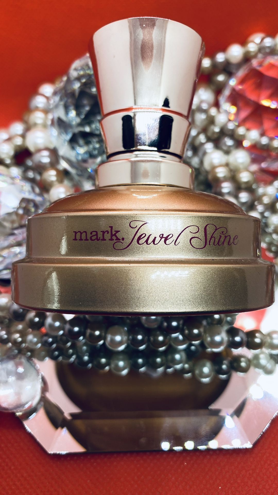 Mark Jewel Shine Avon