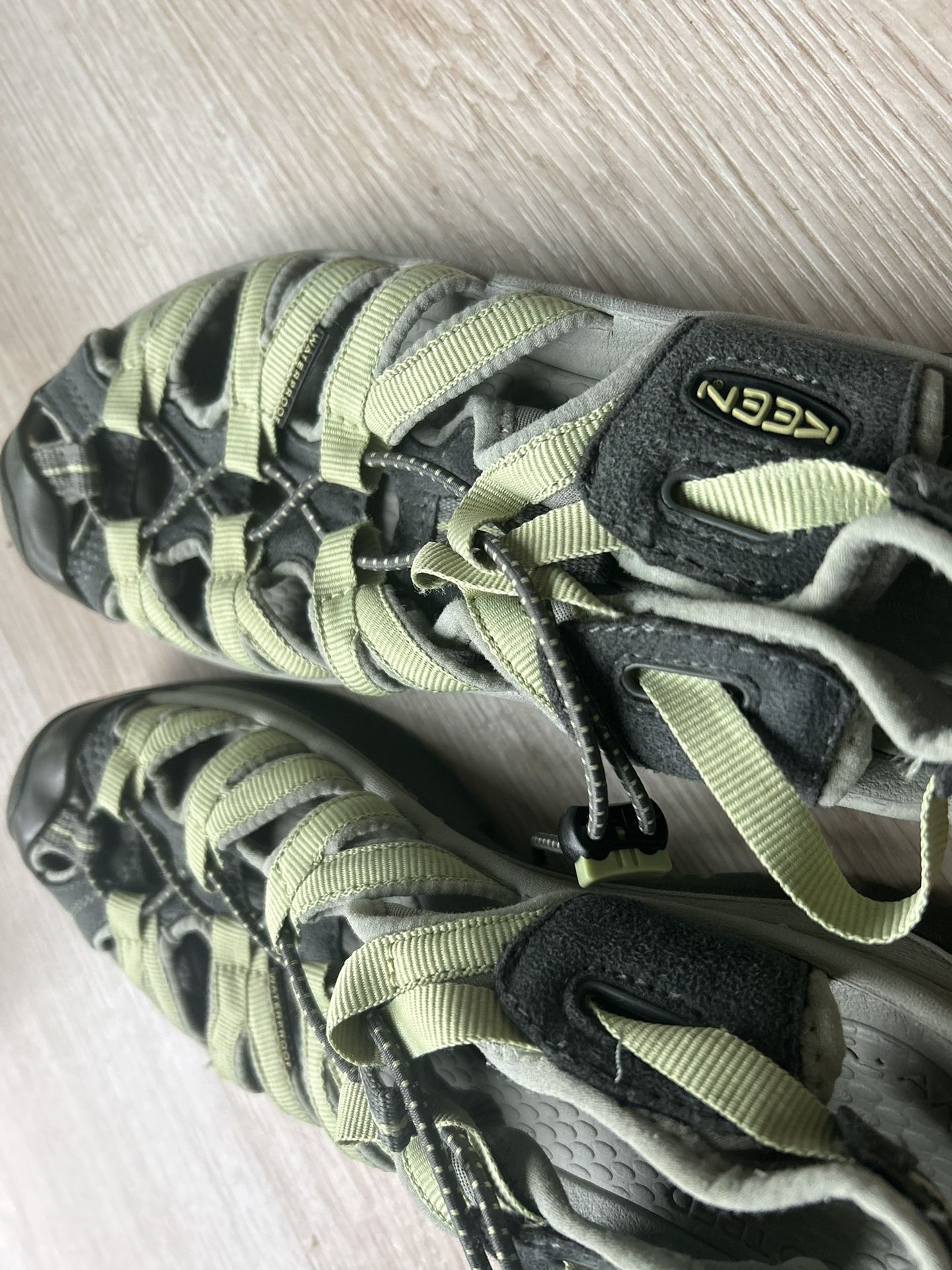 Keen Hiking Sandal 