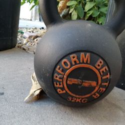 Kettle  Weight..........new. Ondition.........120 Cash