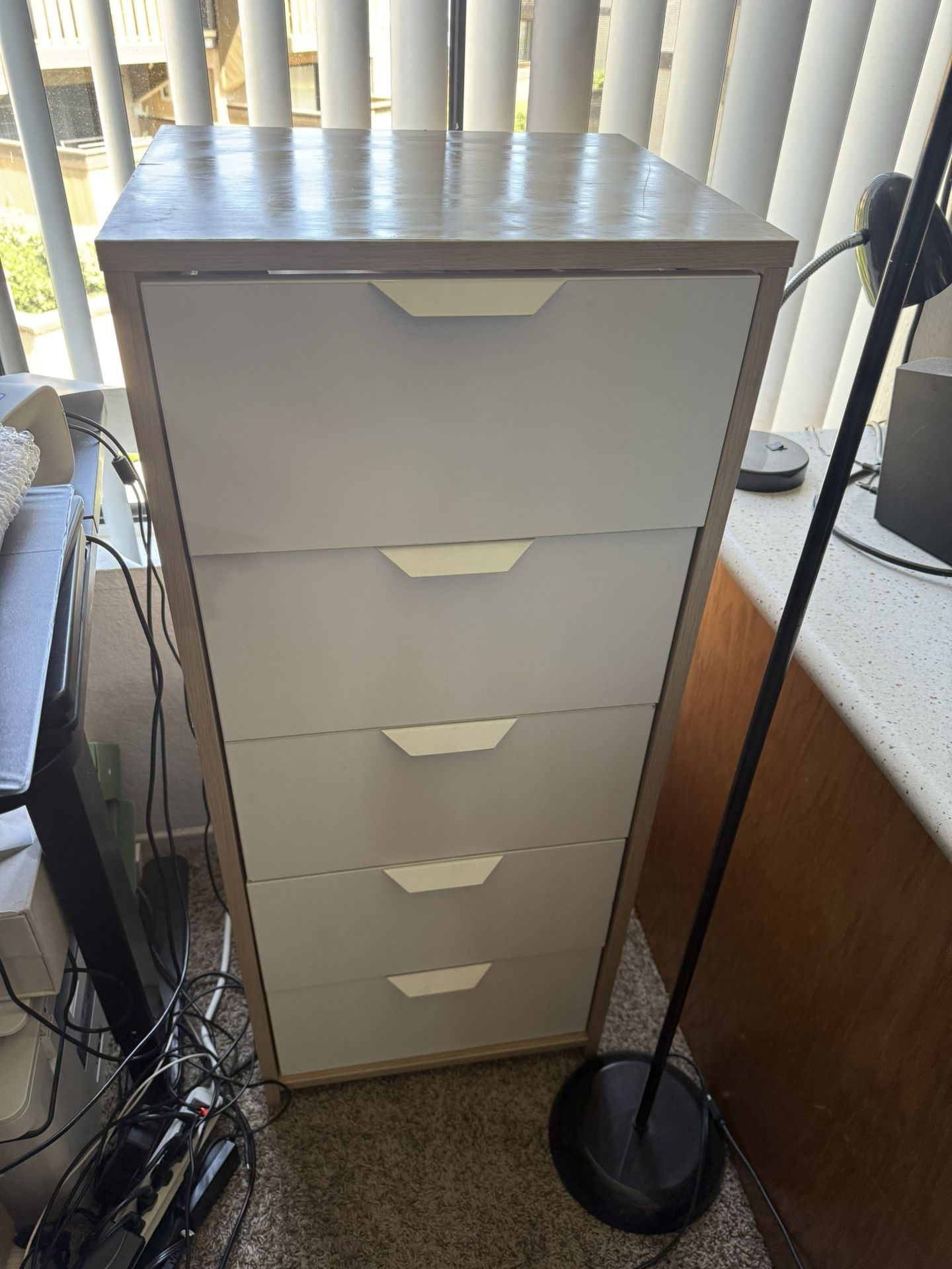 IKEA Askvoll 5 White Drawer Beige Finish Storage Chest
