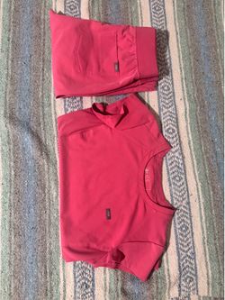 Figs scrubs - small 🎀