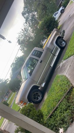 Classic Chevy C/K Pickup Truck