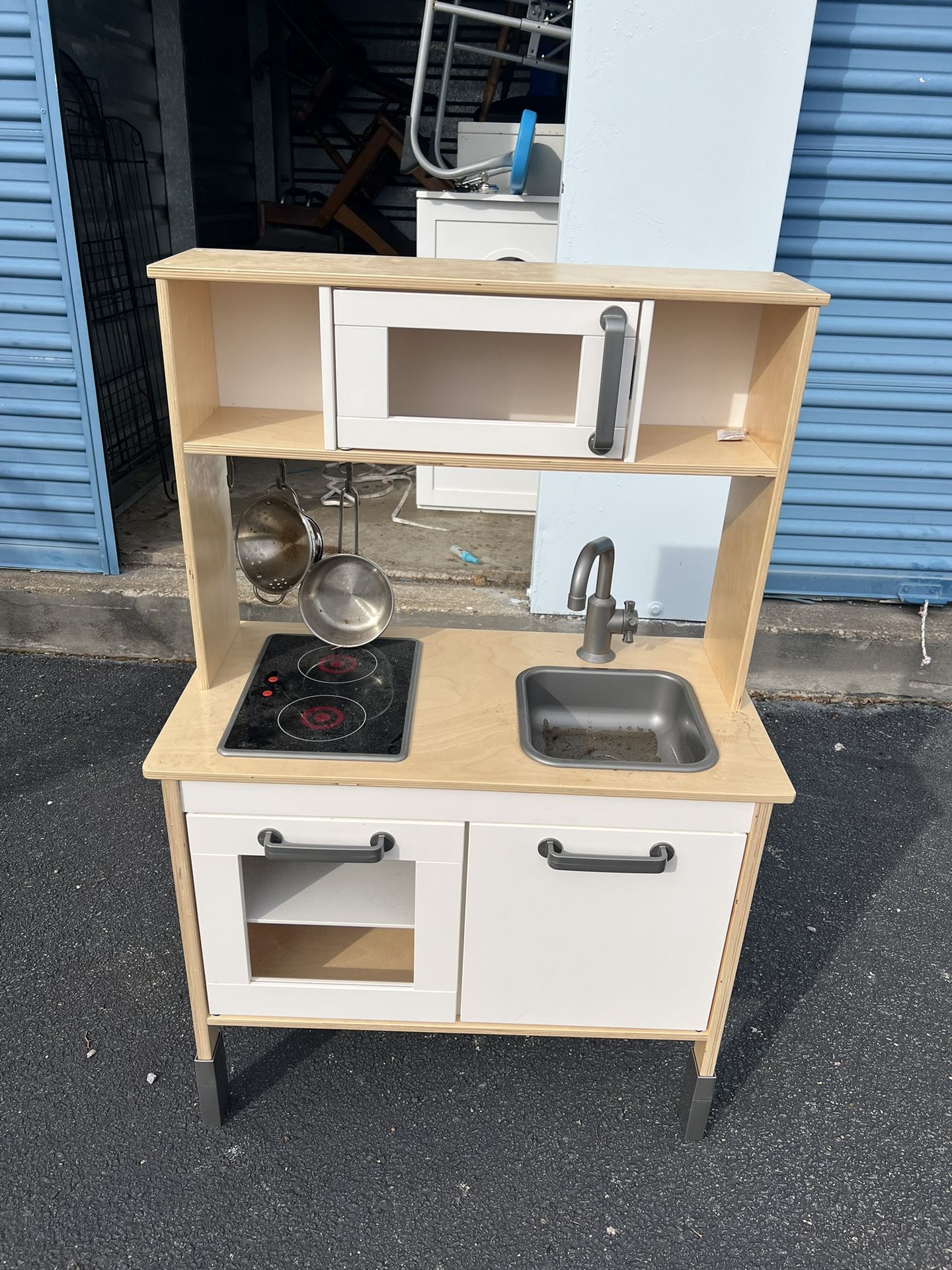 Kids Kitchen 28 3/8x15 3/4x42 7/8