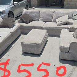 Sofa/ Loveseat 3 Set  Wiith