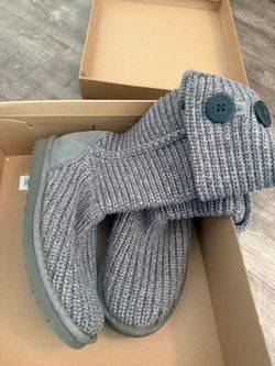 UGG Classic Cardy Grey Boots W8 $60 OBO