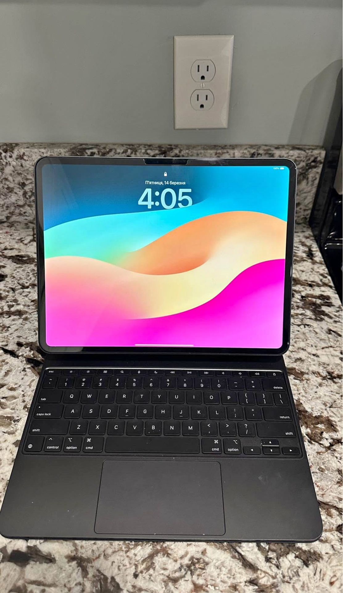 13-inch iPad Pro Wi-Fi 512GB with standard glass - Space Black