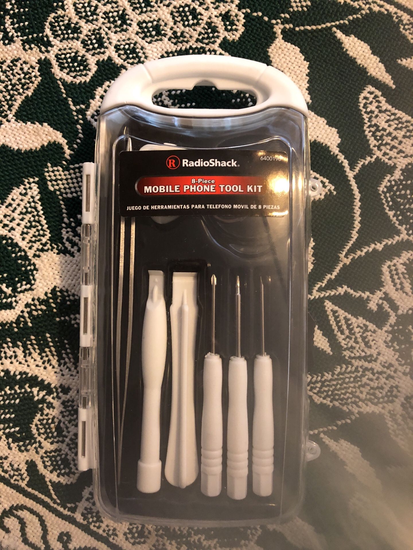 RADIO SHACK 8 PIECE MOBILE PHONE REPAIR KIT