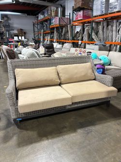 Patio loveseat -