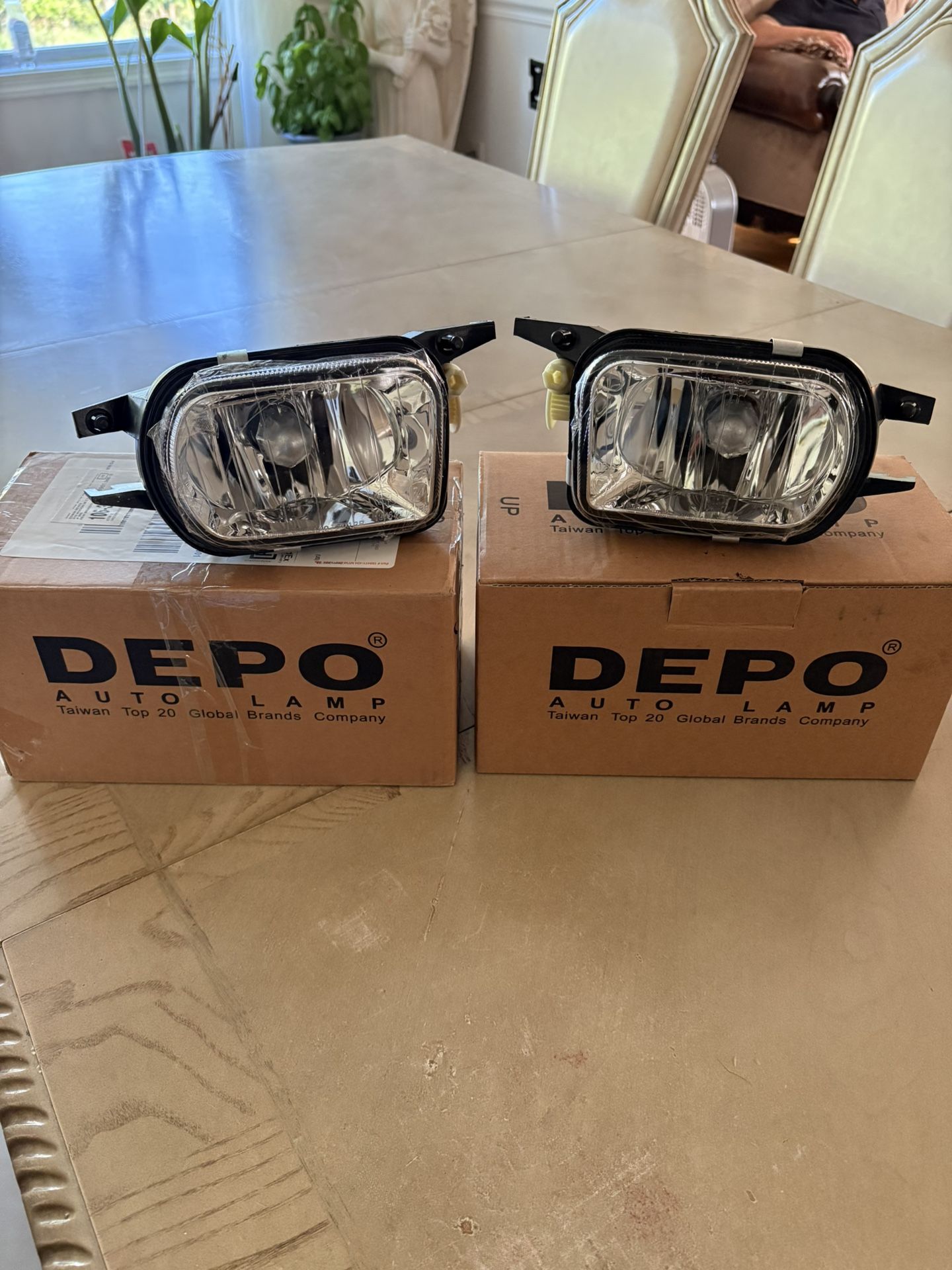 Mercedes Benz W203 Fog Lights *Brand New*