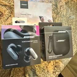 Bose Quitecomfort Ultra Earbuds Brand New!
