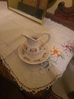 Ceramic Pitcher and Basin Set