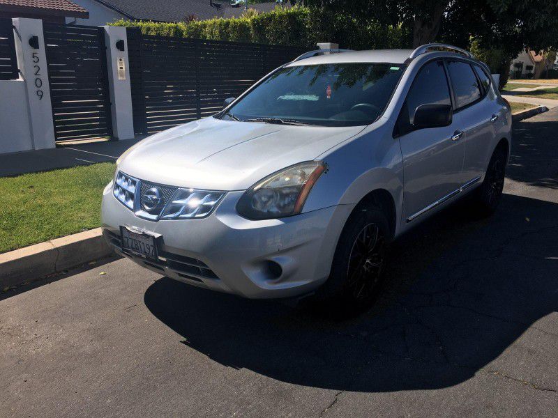 2015 Nissan Rouge SUV Runs Great Automatic Great On Gas MustSell