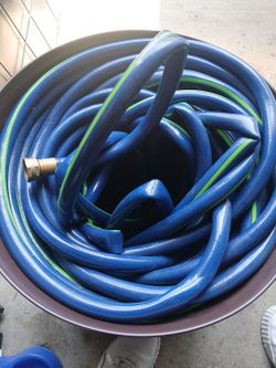 Like new 100 ft water hose