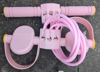 Arm muscle 6 rubber tube exerciser in shoreline area