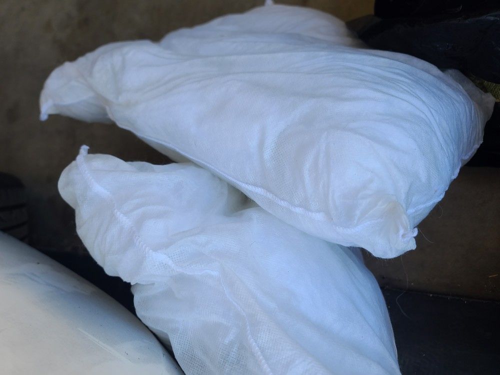 Free Throw Pillows for Sale in Riverside, CA OfferUp