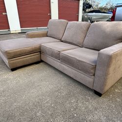 *FREE DELIVERY* Living Spaces Reversible Sectional 