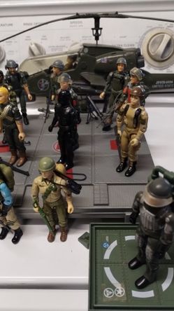 Gi Joe Figure Vintage 1(contact info removed) Complete With Accessories 