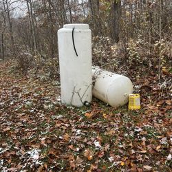 300 Gallon Water Tanks