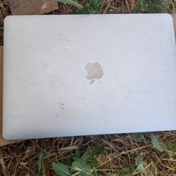 MacBook Pro Model A2338