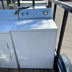 Whirlpool Washer And Dryer Electric 