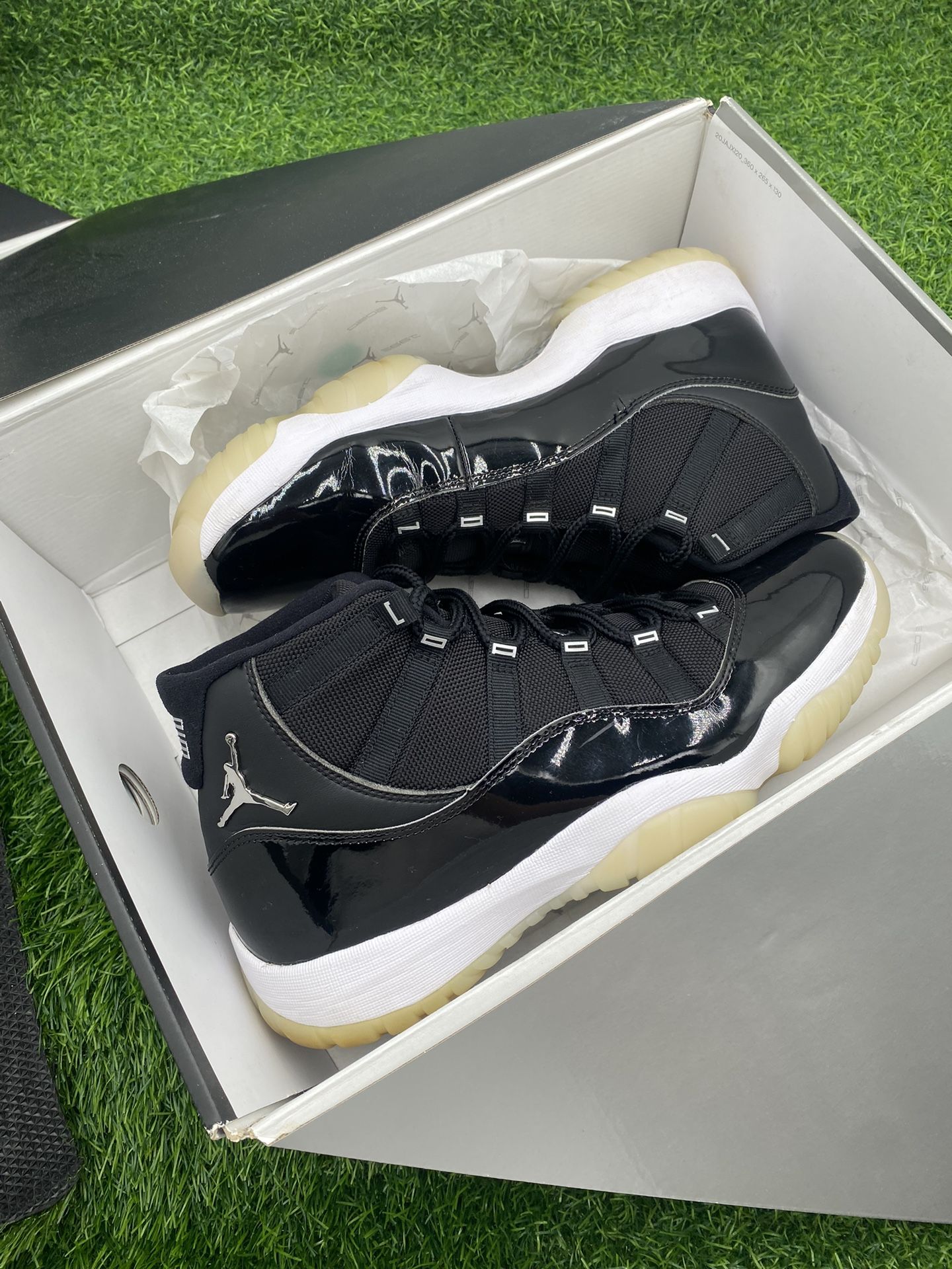 Jordan 11 “Jubilee” Size 11.5M