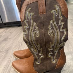 Women Cowboy Boots Size 10