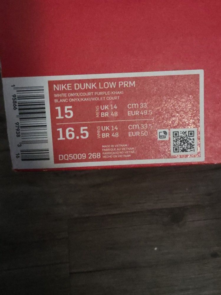 Mens Nike New Shoes Size 15