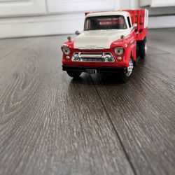 Diecast 1/24 Scale Coca Cola 1957 STAKE TRUCK  Replica  Vintage