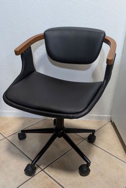 Darwin Office Chair By New Pacific Direct