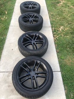 19in Black Wheels 5x115