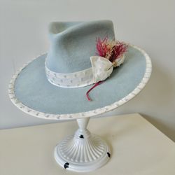 Sky-Blue Hat – Size 57