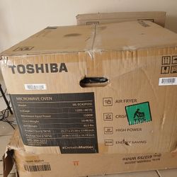 Brand New Toshiba Microwave,  Air Fryer, Crisper
