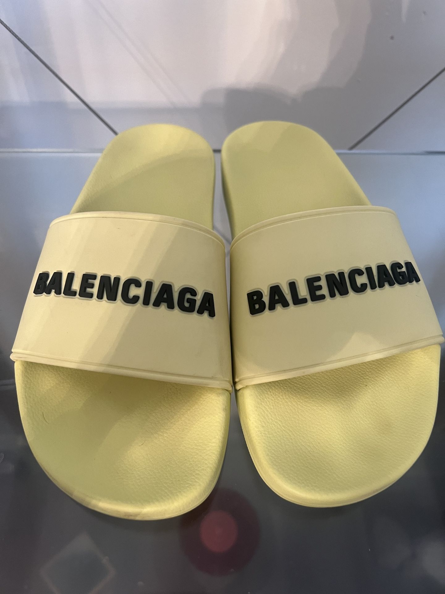 Worn Once Balenciaga Slidders
