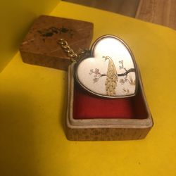 Vintage Asian Compact Snuff Pill Box Necklace Locket