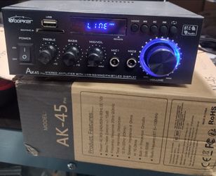 Mezcladora mixer 2 canales AK-45.. RADIO AM FM MIC 2 INPUTS, BLUETOOTH MEMORY CARD