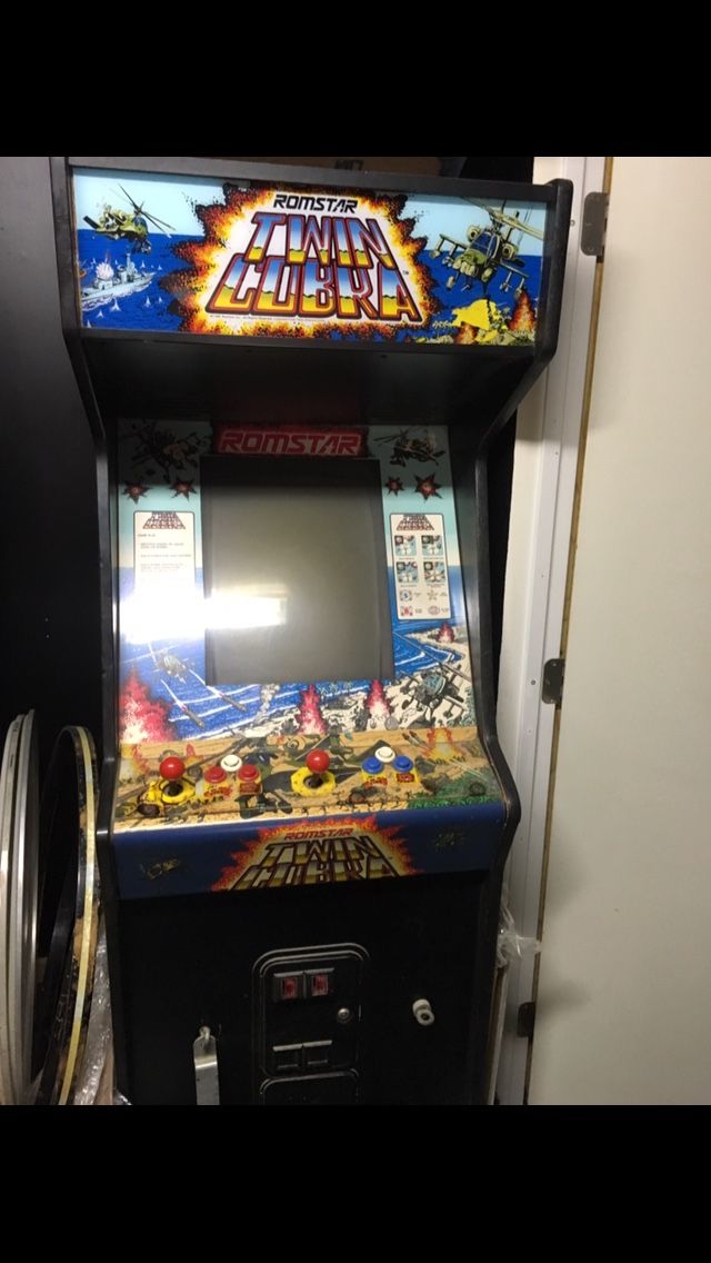 Stand up arcade games! Chopper Command, Vindicatorz tank game