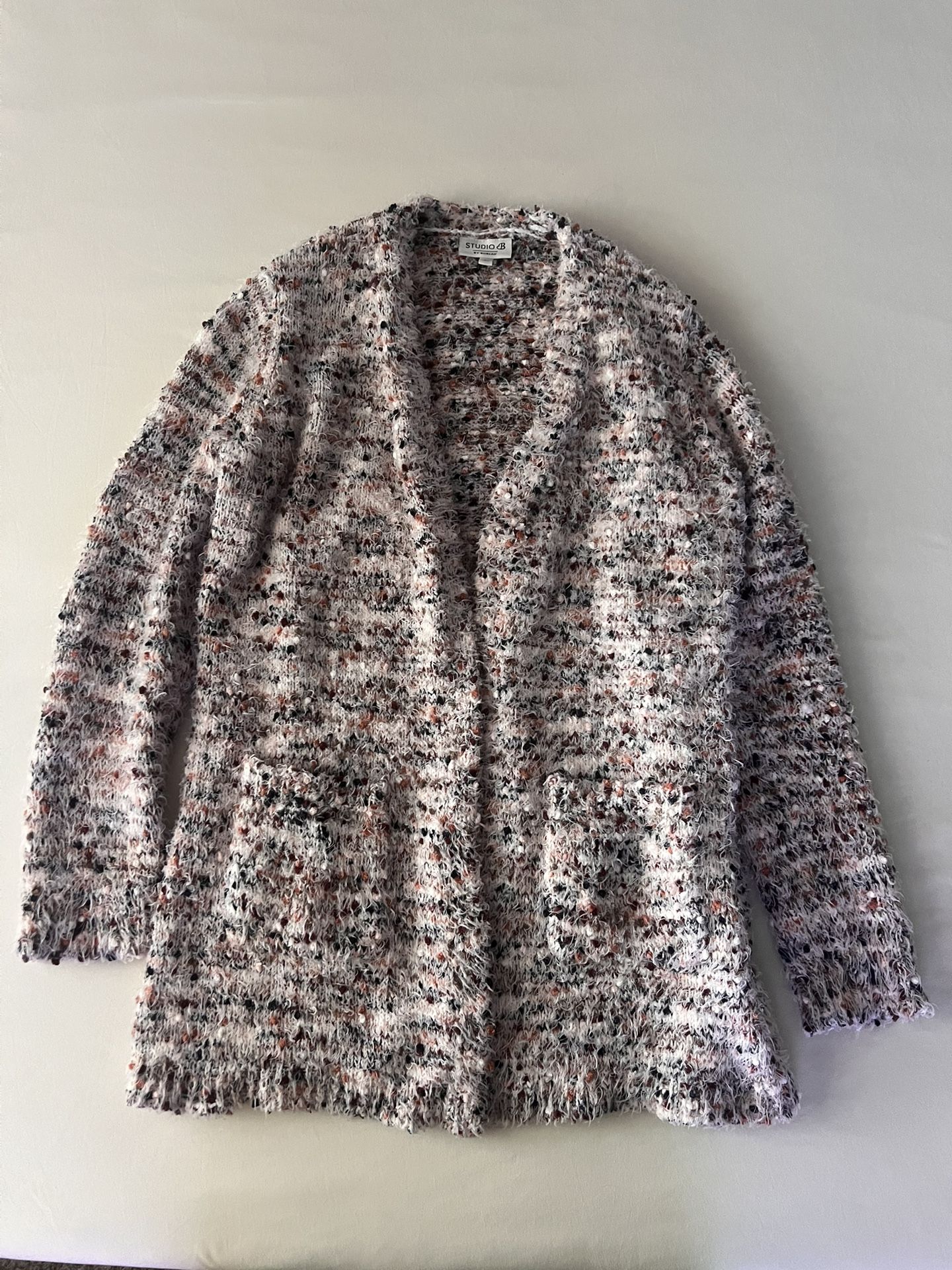 Fuzzy Cardigan Size L