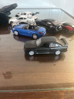 7 mini figure car collection