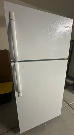 Fridge 18 Cu. FT.