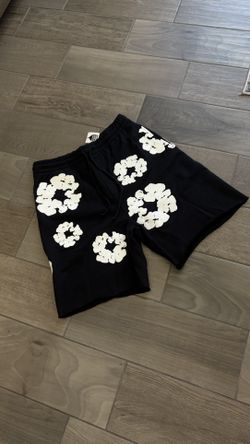 Denim Tears Shorts (Sizes-MEDIUM -EXTRA LARGE)