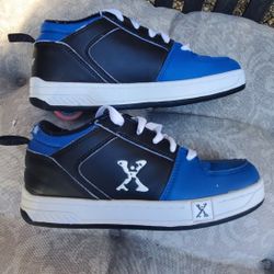 SideWalk Sport Wheel - Skate Shoes for Kids (Normal Wear)