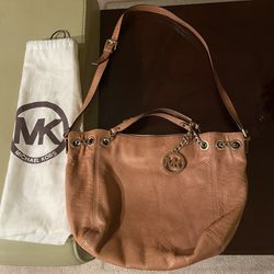 Authentic MK MICHAELKORS Purse Bag