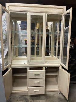 Beautiful Curio China Cabinet 