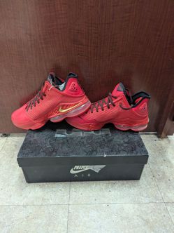 NIKE M:D09829-600 LEBRON XIX LOW