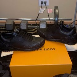 Louis Vuitton Sneakers “Run Away” Black Size 12