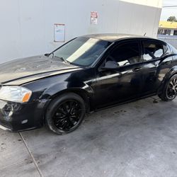2012 Dodge Avenger 