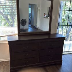 Dresser Table With Drawers