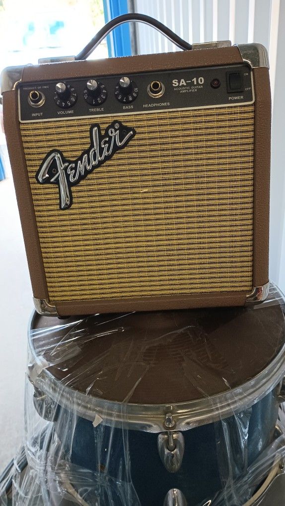 Fender 10 Watt Guitar Amplifier 
